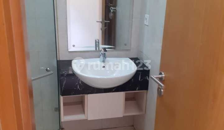 Studio Unit at The Mansion Bougenville Kemayoran 2