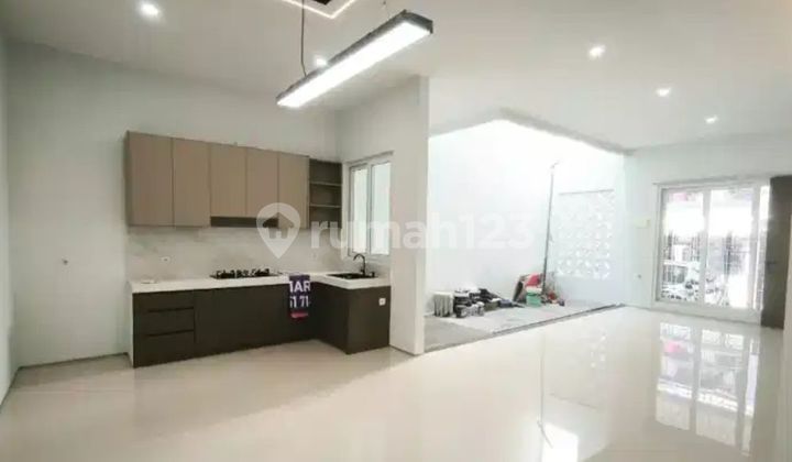 Rumah Mewah Baru 3 Lantai Dengan Lokasi Strategis Di Pademangan Jakarta Utara 2