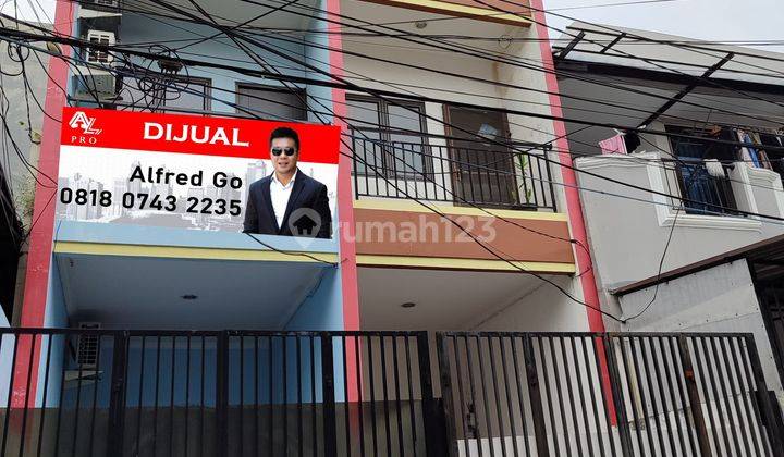 Dijual cepat termurah rumah Kavling Polri Jelambar 1