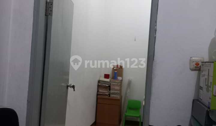 Disewaken Rumah Jelambar 2