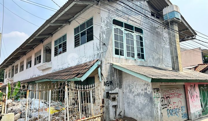 Ruang Usaha Hanya Hitung Tanah Saja Di Gang Haji Deih Lubang Buaya Jaktim