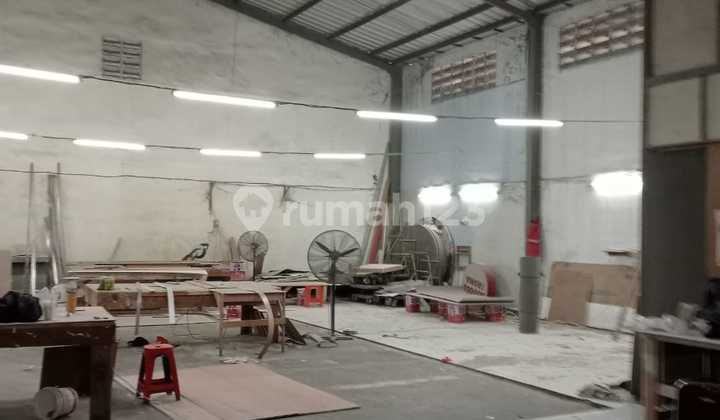 Jual Cepat Gudang 2 Lantai Di Tegal Alur Luas 350 Meter Jual Cepat Gudang 2 Lantai Di Tegal Alur Luas 350 Meter