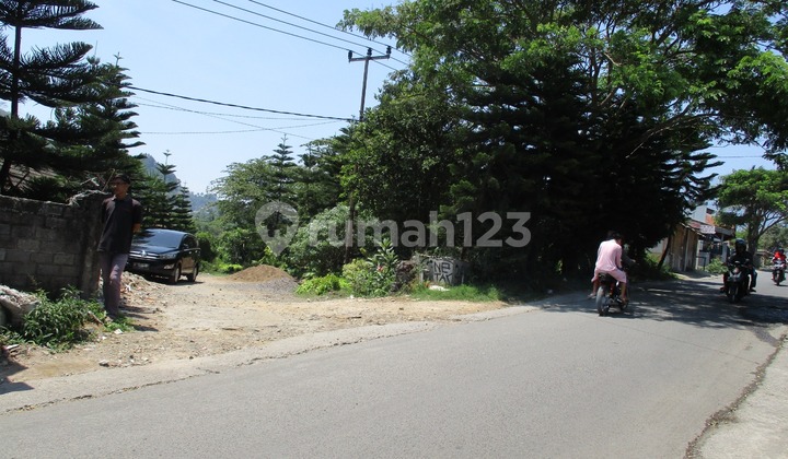 Lelang Rumah Dan Tanah Villa Di Cipanas Luas 19.808 Metee Bangunan Masih Terawat Dan Bagus 2