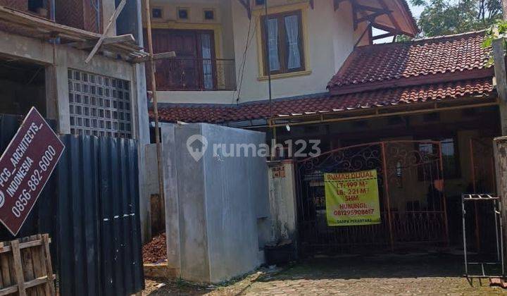 Turun Harga Rumah 2 Lantai Hook LT 199 meter Dan Luas Bangunan 110 Meter  di Perumahan griya Bogor Baru indah 
Bogor 1