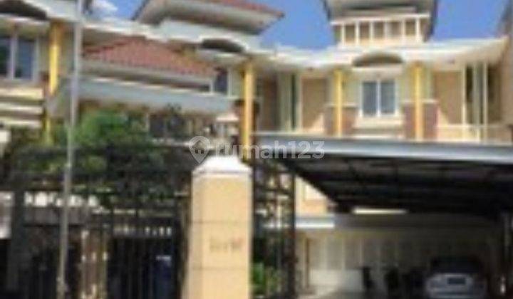 Jual Lelang Rumah Bagus Ada Kolam Renangnya Luas1764 Di Raffles Hills Cimanggis Depok  2