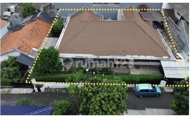 Nice Cheap House on Bendi Street, North Kebayoran Lama, Kebayoran Lama, South Jakarta