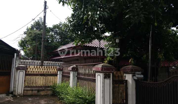 Affordable House 1100mt Near Pondok Gede Market and Jatibening Toll Road