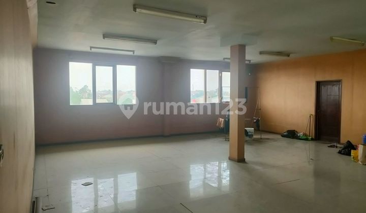 Dijual Cepatgudang Plus Kantor Di Jl Raya Cikaret Luas1176 Meter,3 Lantai Dijual Cepatgudang Plus Kantor Di Jl Raya Cikaret Luas1176 Meter,3 Lantai