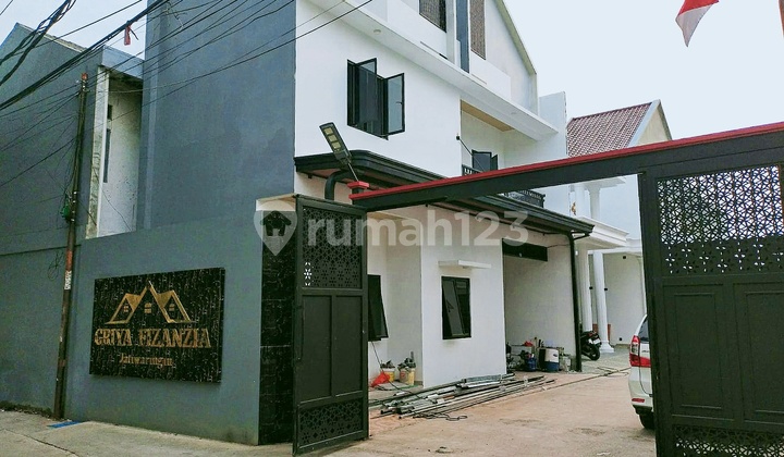 Rumah Bagus Mewah Cantik Di Jatiwaringin Rumah Bagus Mewah Cantik Di Jatiwaringin