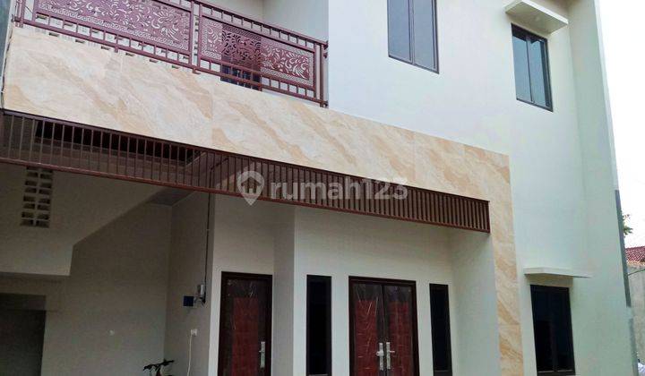 Rumah Modern Mewah Di Jatiwaringin Rumah Nyaman Untuk Keluarga 2