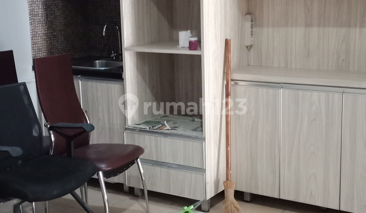 Sell fast. Furnished house near LRT station. 2