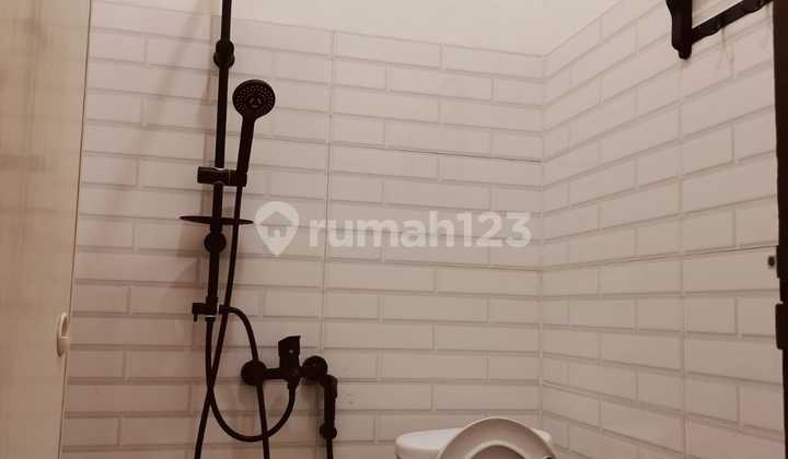 RUMAH LAMA BARU RENOV WISMA MUKTI 1,5 M SAJA LANGKA 2