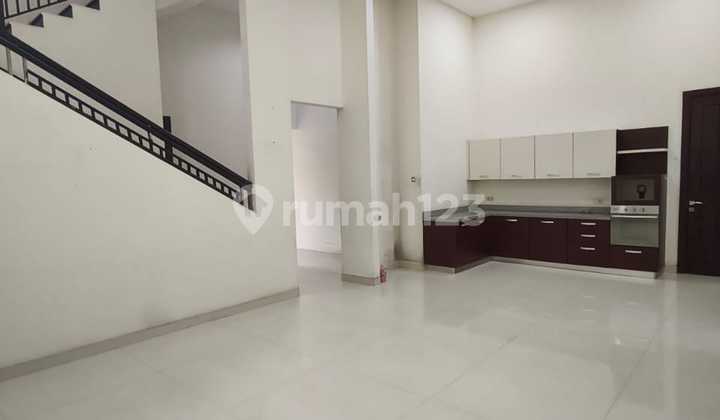 DHARMAHUSADA MAS LUXURY 2-STORY HOUSE 2