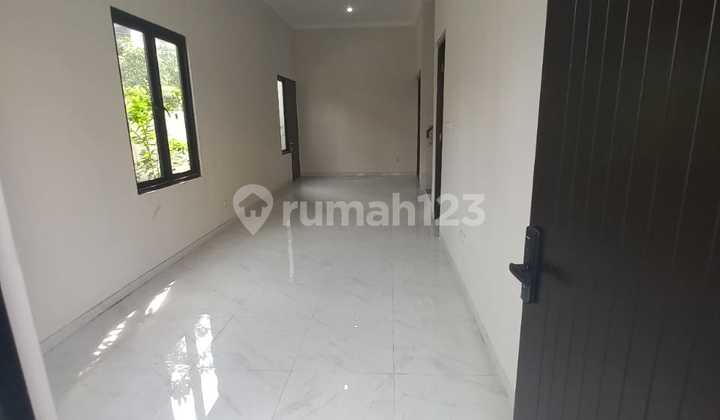 RUMAH 2 LANTAI HOOK MULYOSARI DIBAWAH 2 M 2