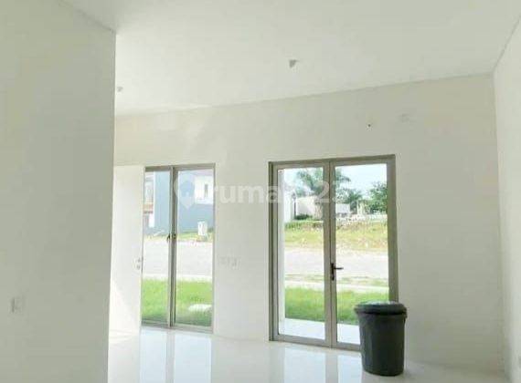 Disewakan Rumah di Greenland Wisteria Posisi Hook Surabaya 9