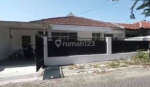 Rumah Dijual Lokasi Strategis di Darmo Indah Surabaya Barat 2