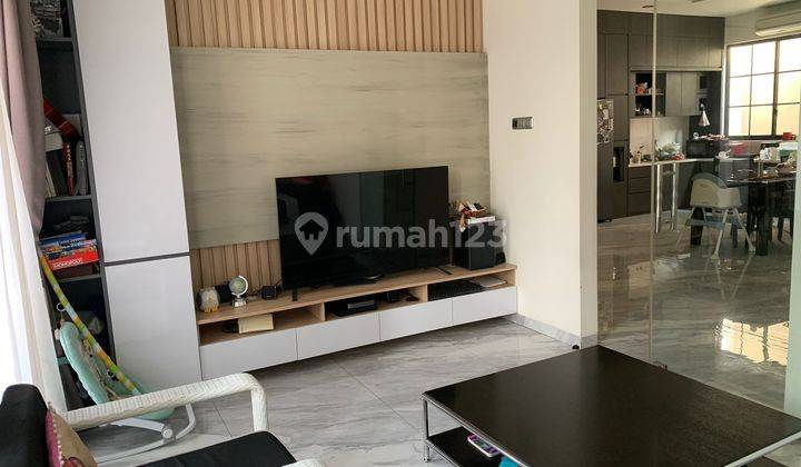 Dijual Murah Rumah Bonus Furnish Pakuwon Indah The Mansion 2