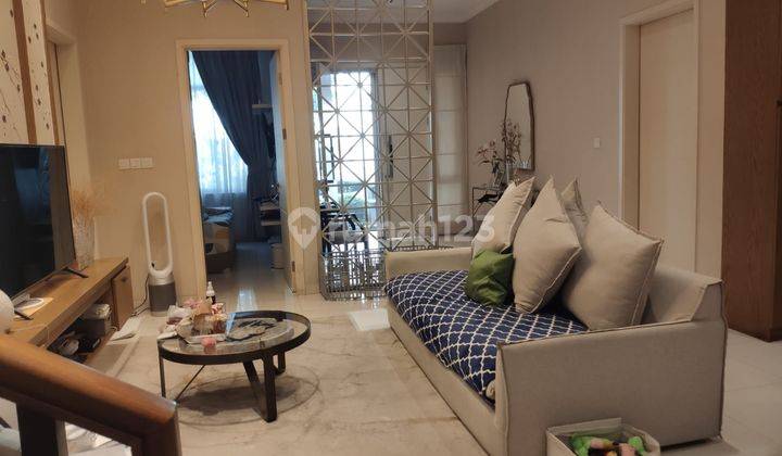 Dijual Rumah 2 Lantai Furnished Siap Huni Renoved di Cluster Pelican Barat, The Spring. Nrnefa 1