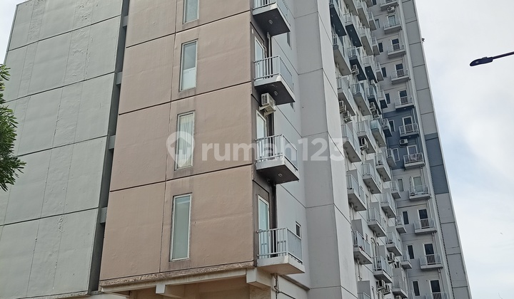 Gedung Apartemen Serpong Murah di Jl Raya Lengkong Gudang Timur 9