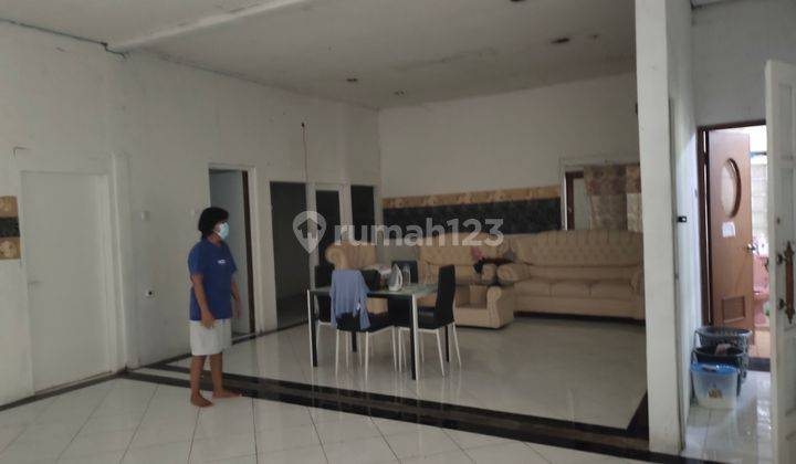 Rumah Tua Mrh Hit Tanah di Jl Kramat Batu Dalam,cilandak. Jaksel, 2