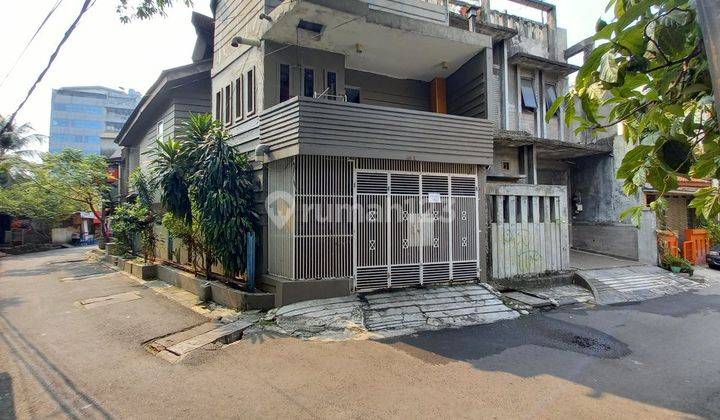 Rumah Murah 2lt di Jl Pintu Air Iv, Pasar Baru,sawah Besar,jakpus 1