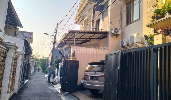 Rumah Bgs Murah Bgt 2lt di Jl Tebet Timur Dalam , Tebet, Jaksel 2