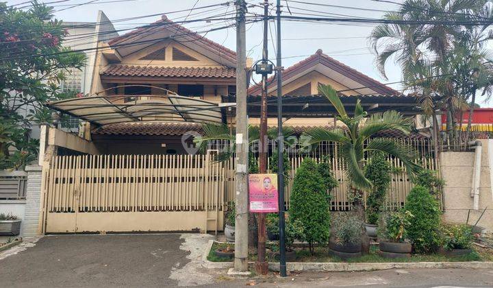 Rumah Bgs Murah 2lt di Jl Gudang Peluru Raya, Kebon Baru, Tebet 1