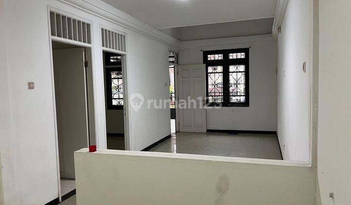 Rumah Bagus Murah 2lt di Gading Serpong Sektor 6, Kota Tangerang 1