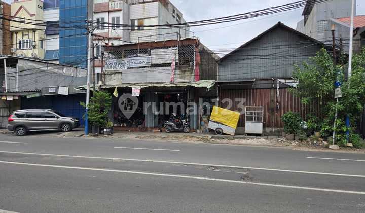 Cheap 2-Story House for Sale on Jl Kh M Mansyur, Tambora, West Jakarta 1