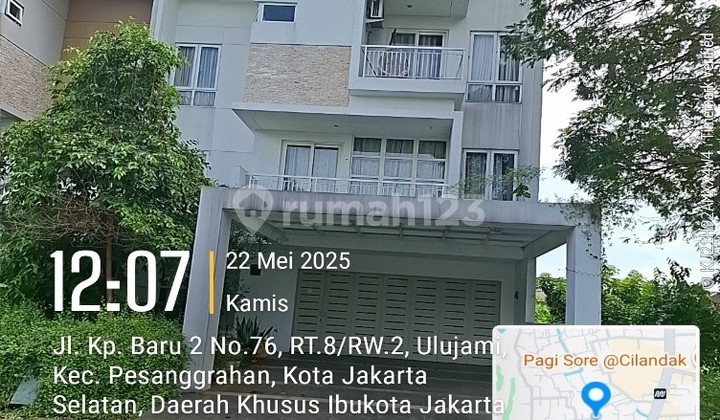 Affordable 3-Story House on Green Permata Boulevard Street, Ulujami
