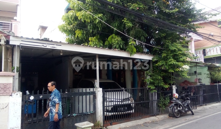Rumah murah 2lt di Cempaka raya,cempaka putih,jakpus Rumah murah 2lt di Cempaka raya,cempaka putih,jakpus