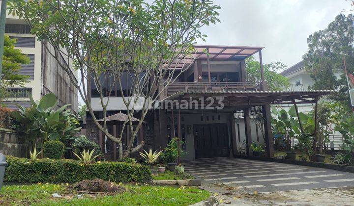 Dijual Rumah D Jalan Boulevard Bukit Golf Hijau 2