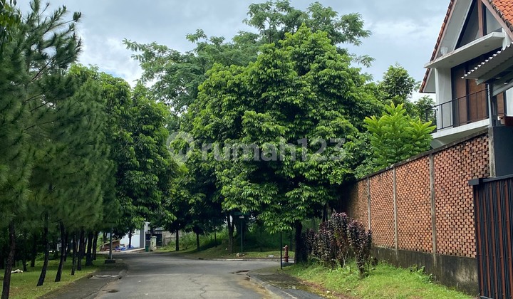 New house for sale in Santorini cluster with guesthouse view. 2