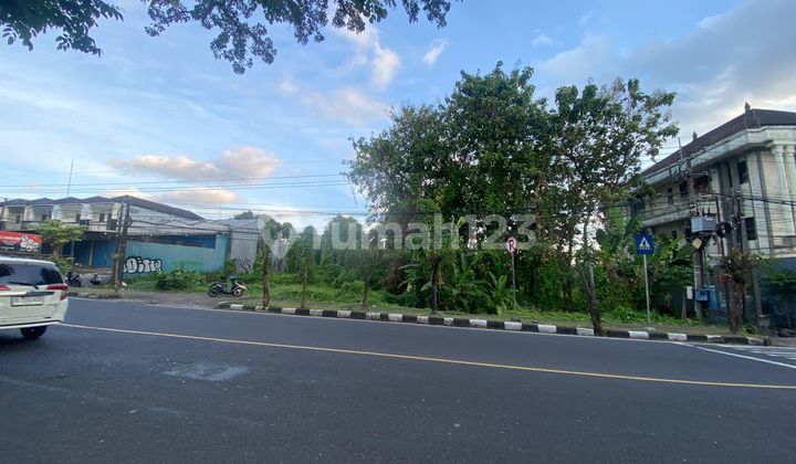 For Rent Land Located on Jl Soekarno, Roadside, Suitable for Business For Rent Land Located on Jl Soekarno, Roadside, Suitable for Business