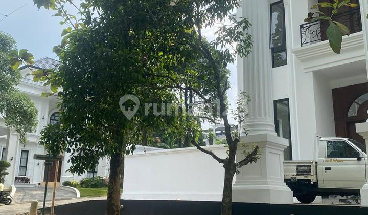 Dijual Rumah Baru Dilengkapi Dengan Kolam Renang 2