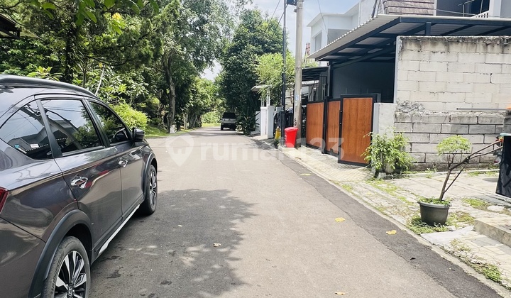 For Sale House In Cluater Victoria 2