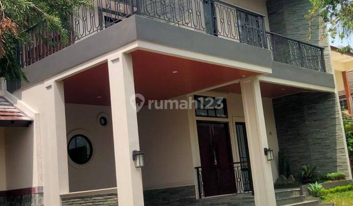 Dijual Rumah Baru Dilengkapi Dengan Kolm Renang Dengan View Pengunungan 1