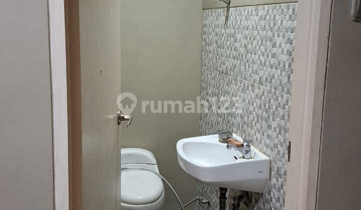 Disewakan Rumah 2 Lantaid Kawasan Argenia 2