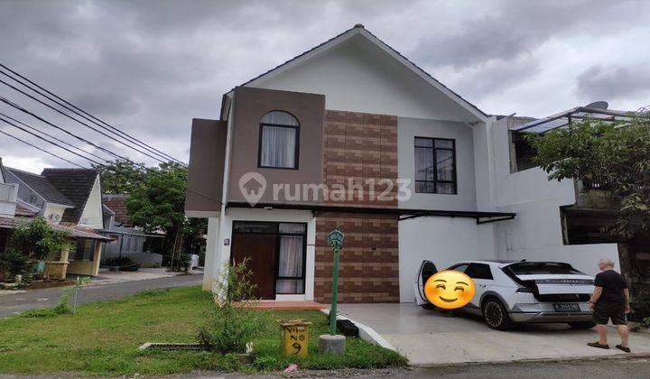 Disewakan Rumah Baru Dilengkapi Dengan Furnish Dan Kolam Renang  1