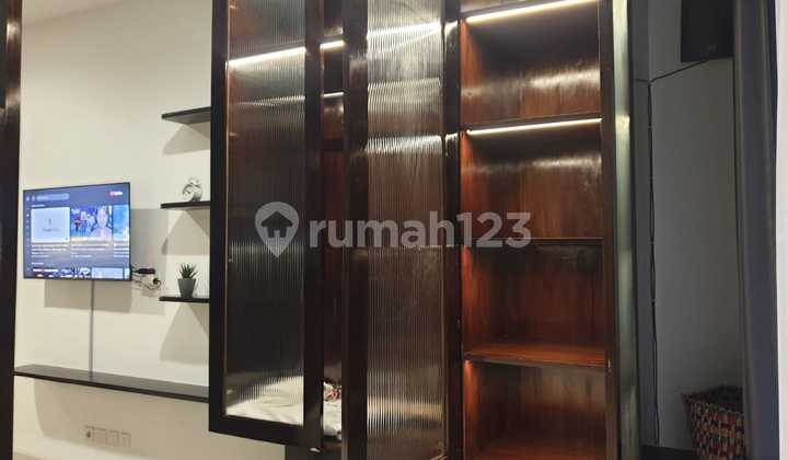 For Rent: Saffron Apartment with Hambalang Hill View