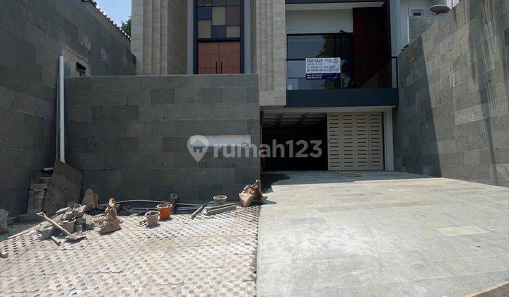 Dijual Rumah Baru Dlengkapi Dengan Kolam Dan 2 Tampak 2