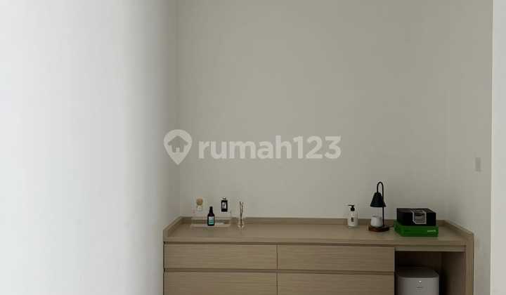 Disewakan Rumah Pik2 Semi Furnish Type Hoek Lokasi Sangat Strategis 2