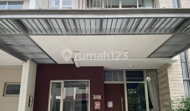 Dijual Rumah Pik2 Uk 8x15 View Danau Lokasi Sangat Strategis Dijual Rumah Pik2 Uk 8x15 View Danau Lokasi Sangat Strategis