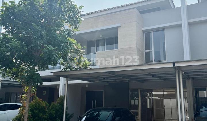 Dijual Cepat Rumah Golf Island,pik Lokasi Rumah Strategis Dekat Danau