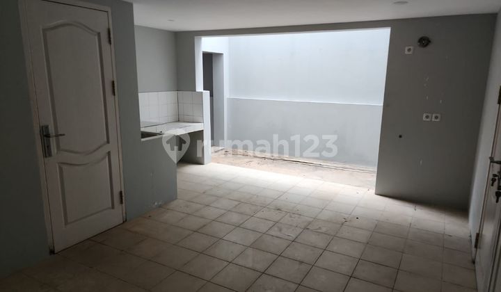 DIJUAL CEPAT  RUMAH DI LIPPO KARAWACI, TANGERANG. 2