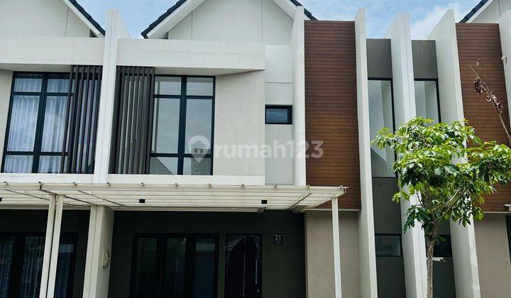 DIJUAL CEPAT RUMAH MINIMALIS PIK 2 CLUSTER DENGAN VIEW DANAU 1
