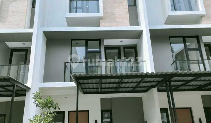 New House for Sale in BSD PROVENCE SUITE Tangerang