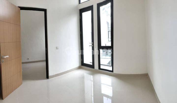 Rumah Siap Huni Strategis di BSD Cluster Provence Suite 5