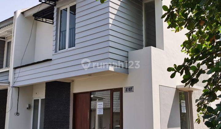 Rumah Hoek Bangunan Baru Dijual di Natura Residence Cimone, Tangerang 1