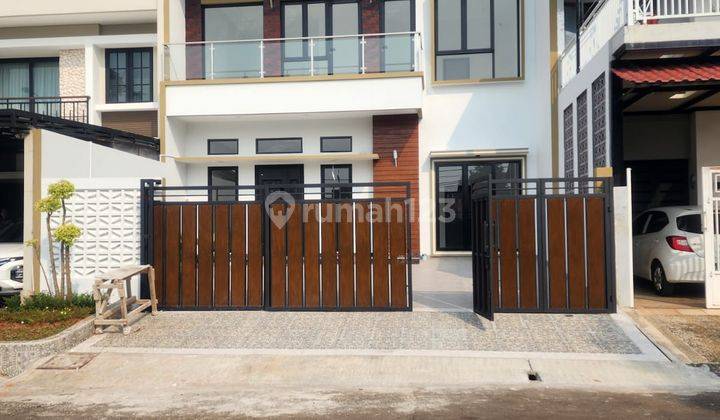 Rumah Baru Dijual di Nusaloka Bsd City, Tangerang 1